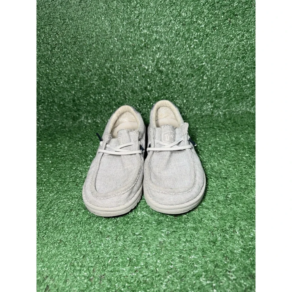 Hey Dude Wally Youth Kids Size 2 Steel Grey Slip On Shoes Comfort Walking Loafer